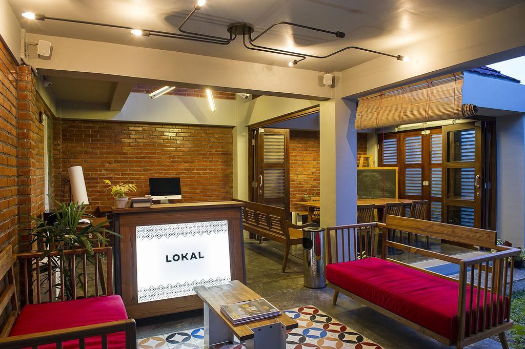 Lokal Hotel & Restaurant Kejayan Eksteriør billede