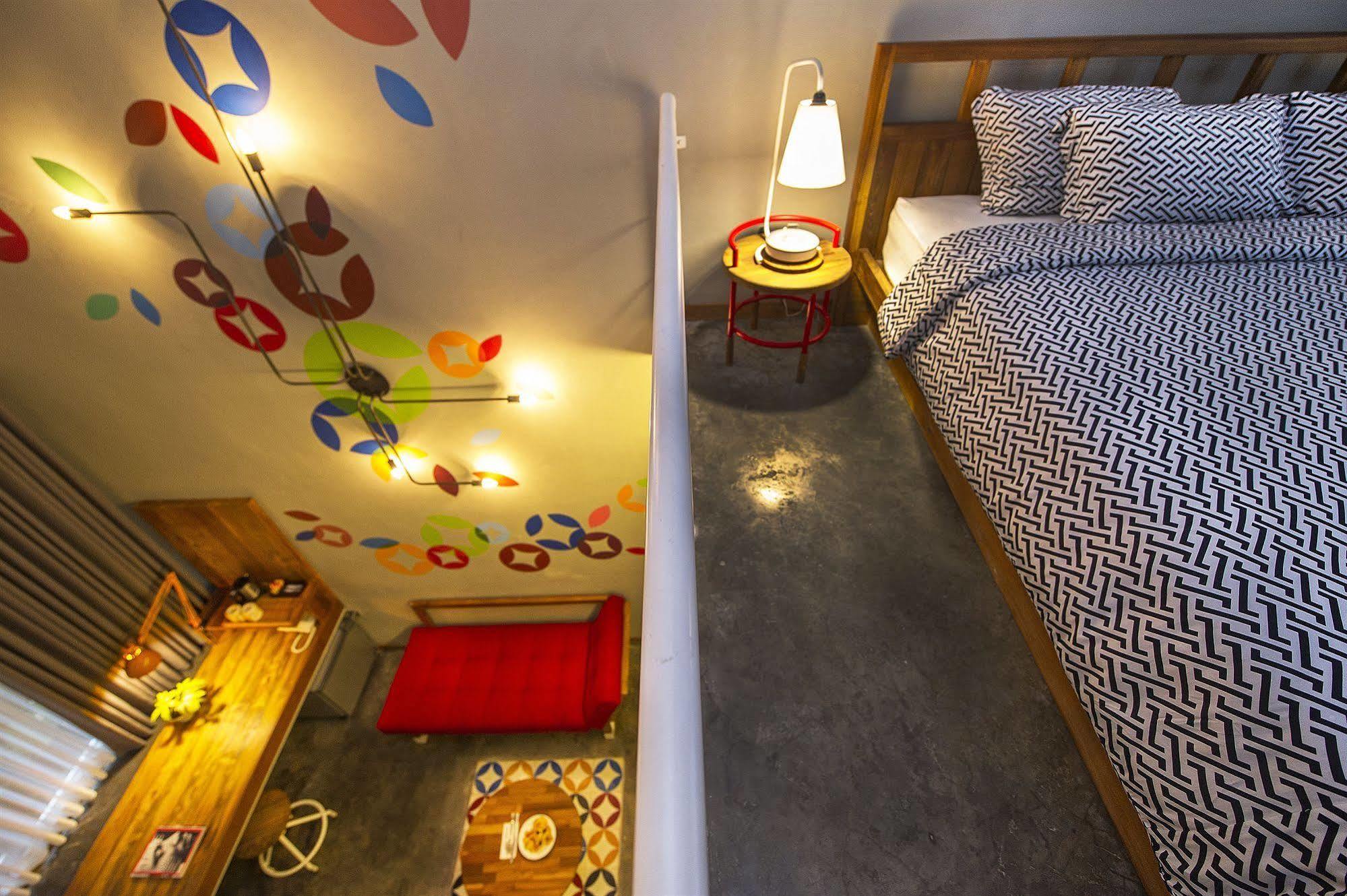 Lokal Hotel & Restaurant Kejayan Eksteriør billede